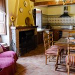Cocina y Chimenea Casa Rural Mas els Vilars